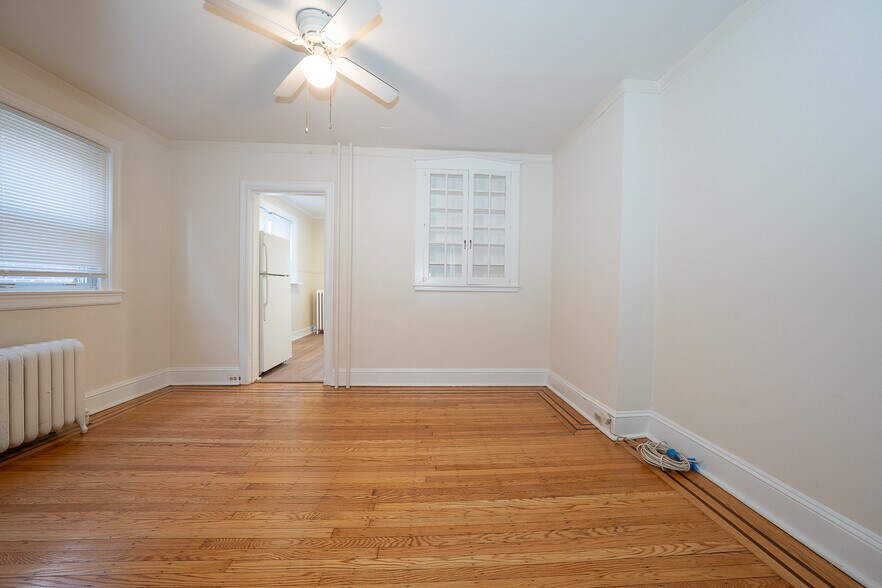 Building Photo - 238 Delmont Ave