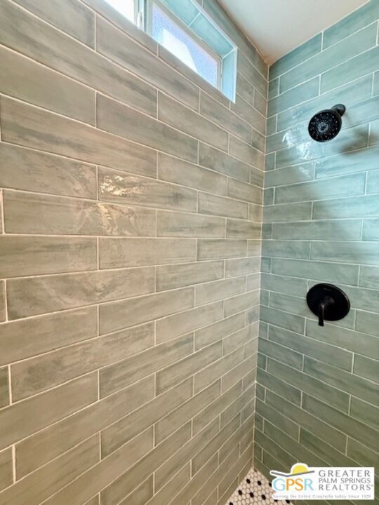 Building Photo - 51311 Avenida Velasco