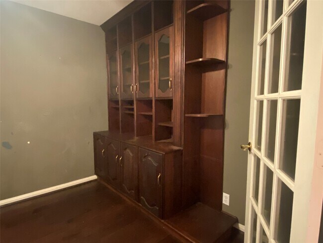 Building Photo - 14212 Horseshoe Bend