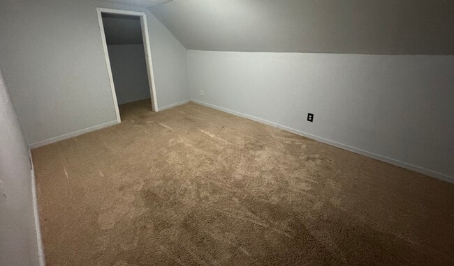 Building Photo - 115 Conron-E