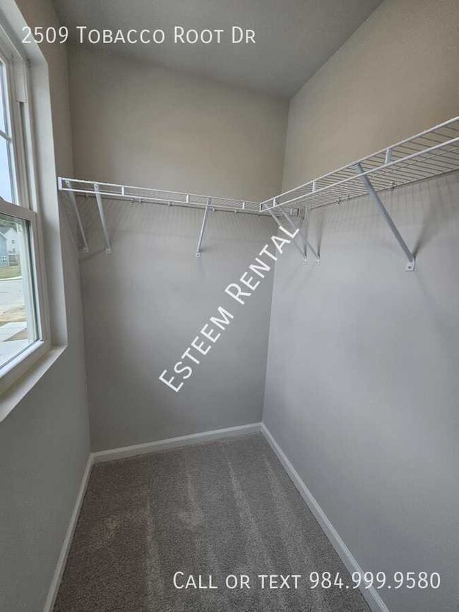 Building Photo - 2509 Tobacco Root Dr