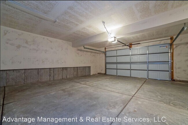 Building Photo - 3 br, 2 bath House - 795 Aspen Circle