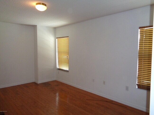 Building Photo - 3337 Hoofprint Dr