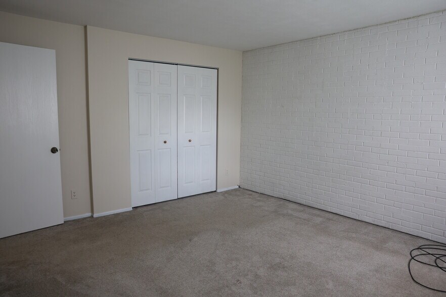 Building Photo - 3164 Cheltenham Ct