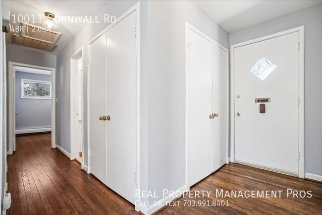 Building Photo - 10011 Cornwall Rd