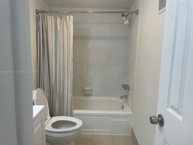 Building Photo - 2029 NW 46th Ave