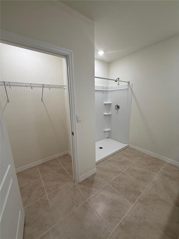 Building Photo - 2109 Doe Run Dr