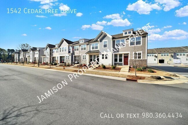 Building Photo - 1542 Cedar Tree Dr