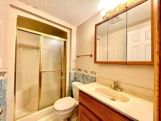 Building Photo - 7414 Bolton Way