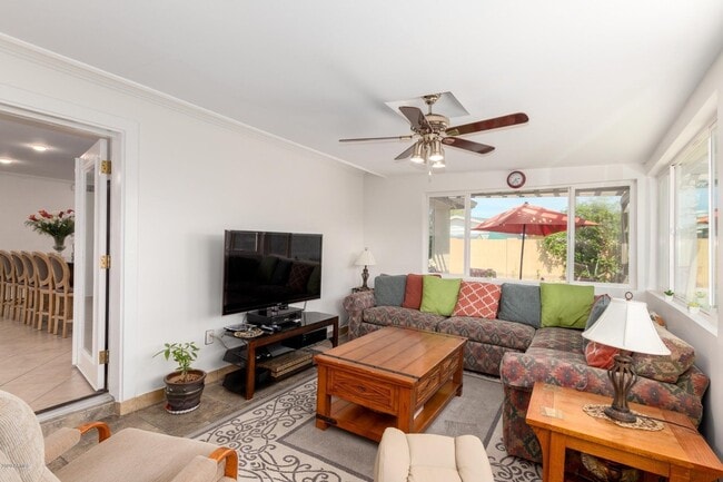 Building Photo - 6825 E Virginia Ave