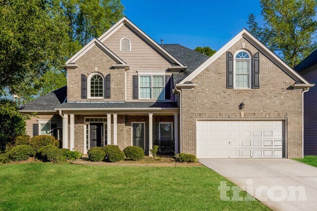 Building Photo - 1060 Middlebrooke Dr