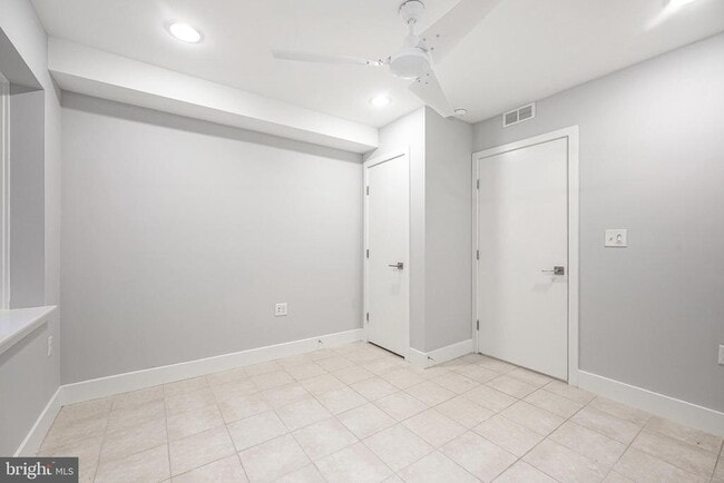 Building Photo - 1449 S Bouvier St