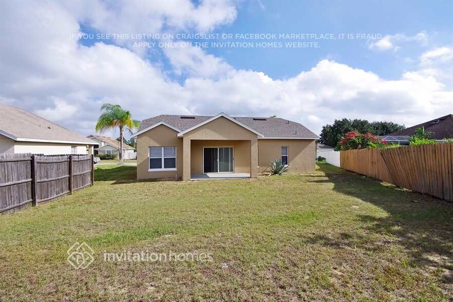 Building Photo - 855 Berwick Dr