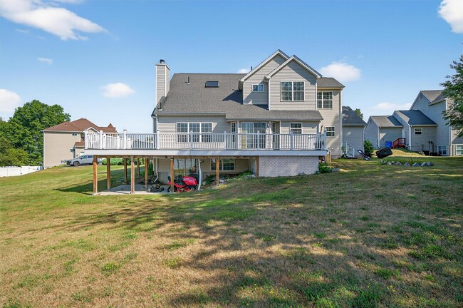 Building Photo - 5 Bridle Ct