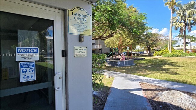 Building Photo - 11060 SW 196th St