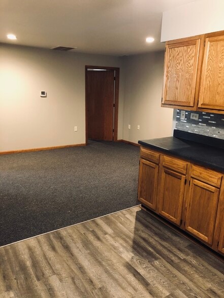 living room - 640 S Main St