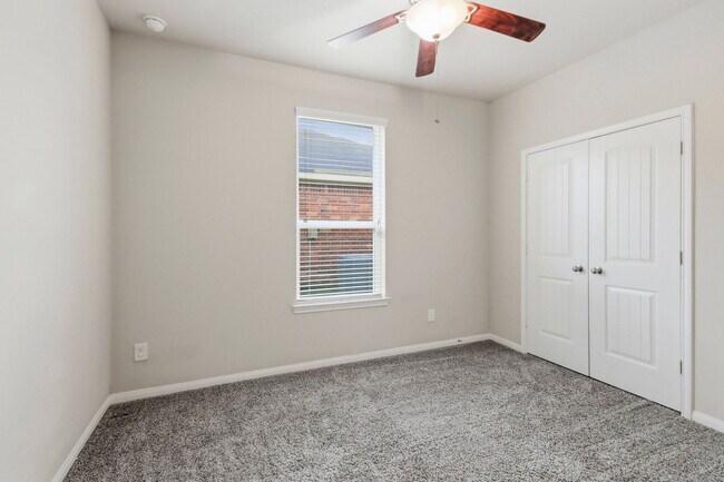 Building Photo - 20223 Galena Falls Dr
