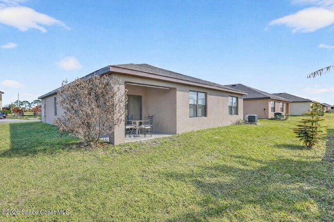 Building Photo - 7114 Topaz Dr