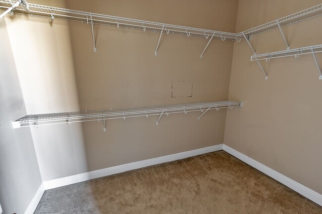 Building Photo - Home for rent in Deatsville
