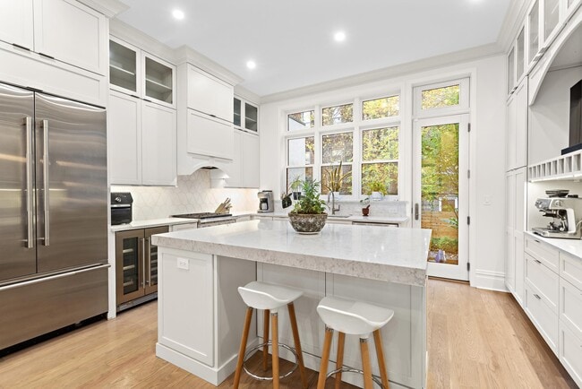 Building Photo - 1111 Bloomfield St