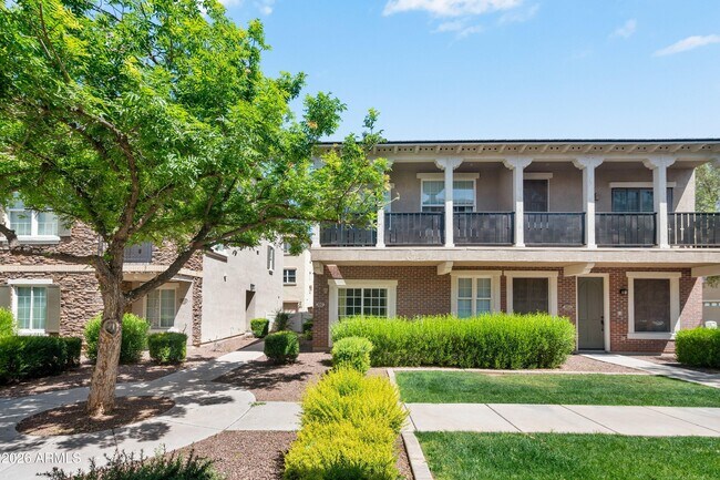 Building Photo - 3647 E Horace Dr