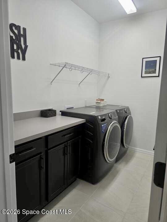 Building Photo - 2717 Kamin Dr