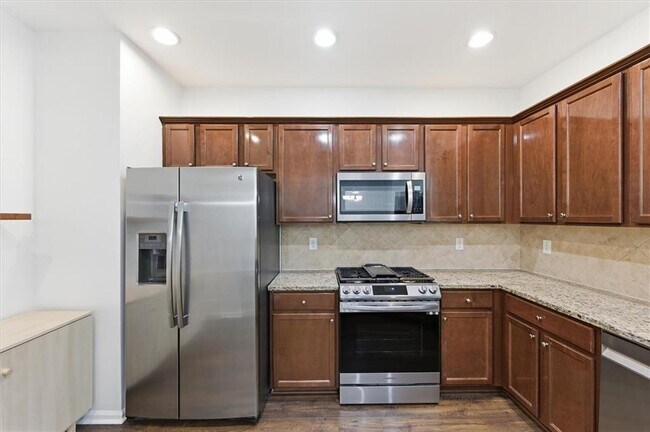 Building Photo - 13459 Gardiner Ln