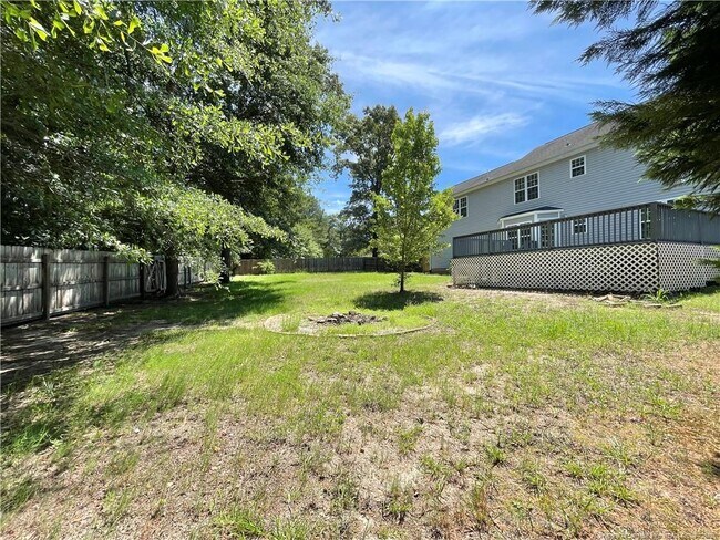 Building Photo - 278 Old Field Loop