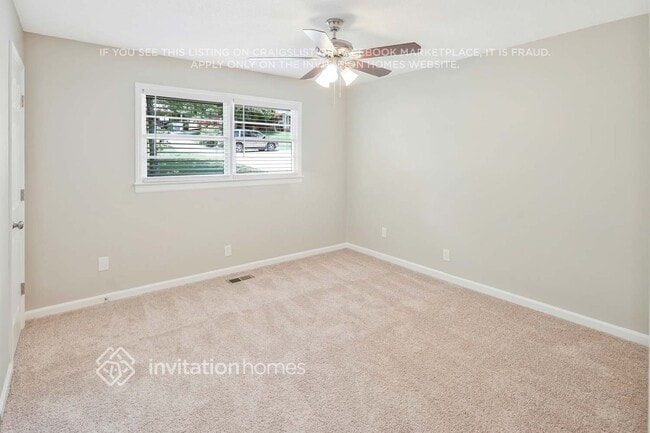 Building Photo - 2642 Hill Ln