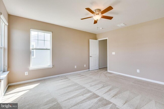 Building Photo - 43472 Hopestone Terrace