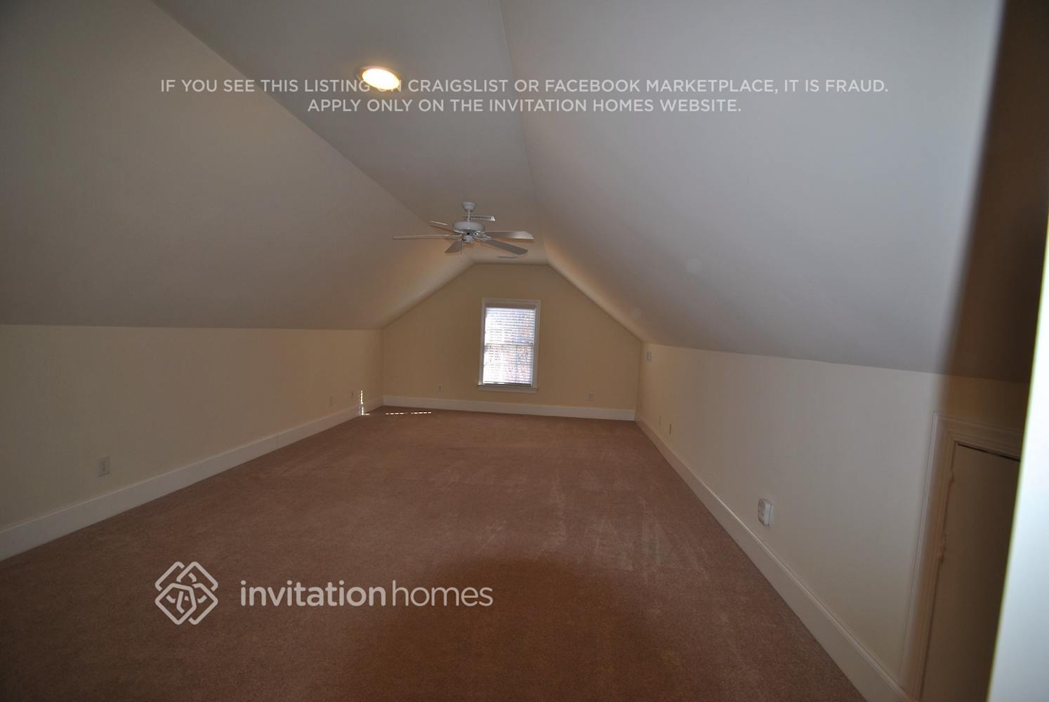 Building Photo - 1208 Champions Pointe Dr