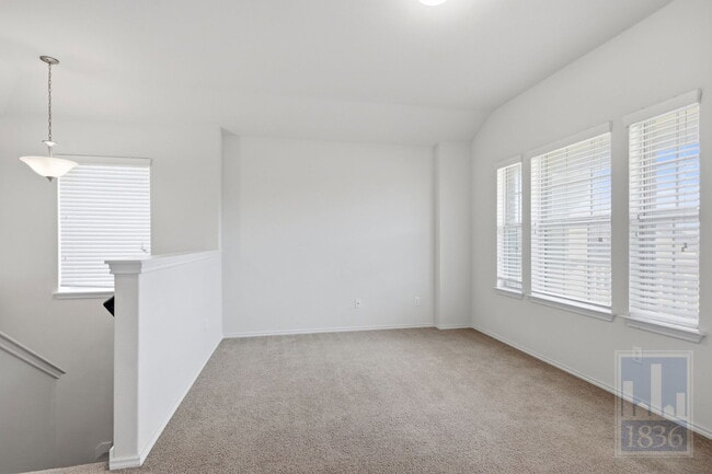 Building Photo - 720 Coltrane Dr