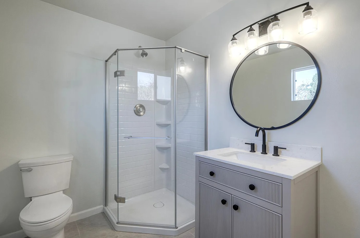 Building Photo - 2371 Berry St