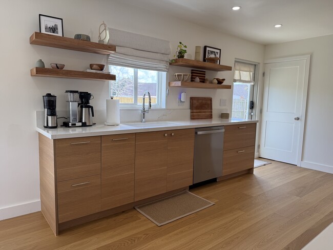 Building Photo - 12275 Quail Roost Dr