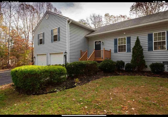 Building Photo - 130 Cottonwood Dr
