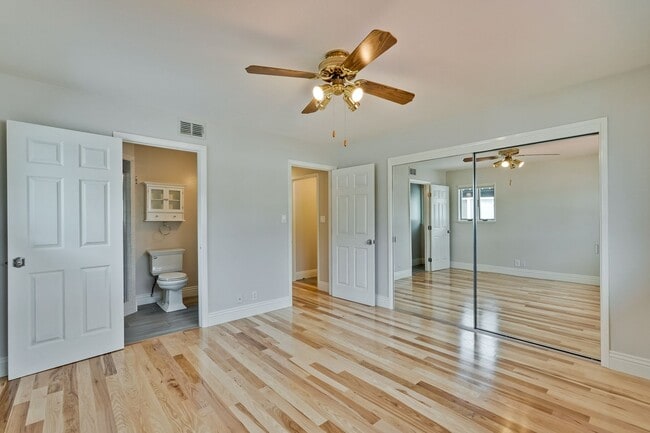 Building Photo - Fully Remodeled Single-Family Home Near Ap...