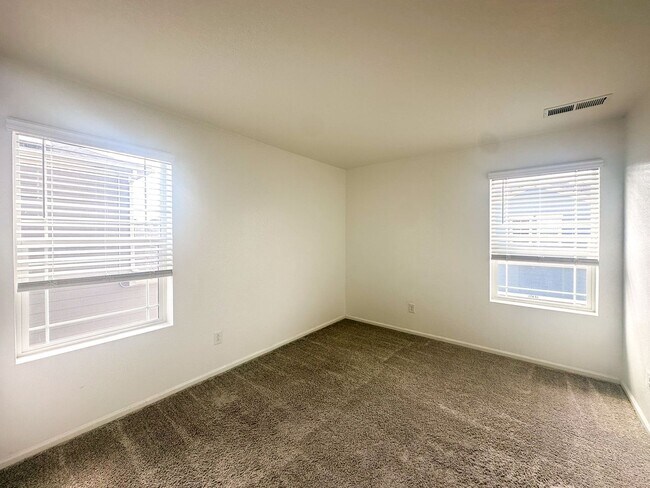 Building Photo - 17430 Pacific Peak Cir