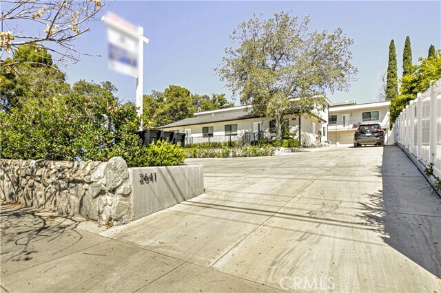 Building Photo - 2641 Hermosa Ave