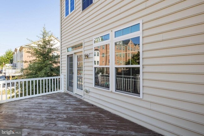 Building Photo - 2321 Merseyside Dr