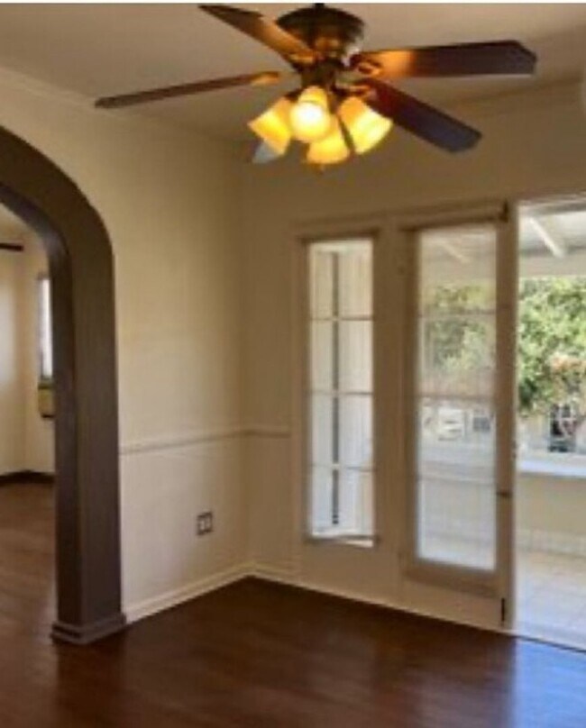 Building Photo - 1171 Huntington Dr