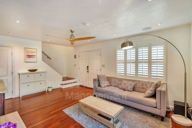 Building Photo - 4117 N 81st St