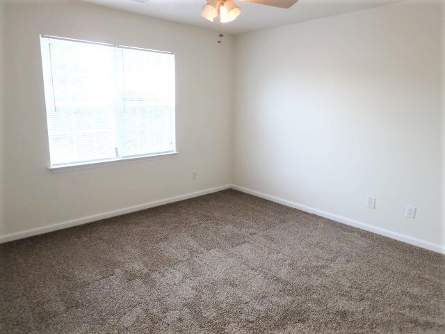 Building Photo - 1168 Amber Pines Dr