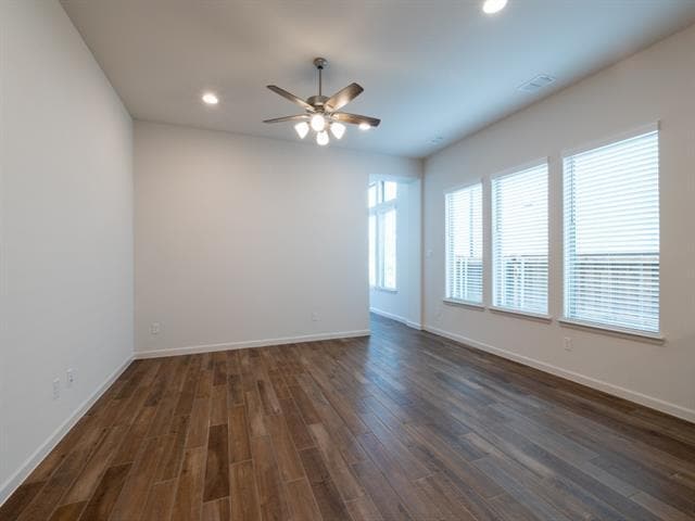 Building Photo - 9316 Paintbrush Dr
