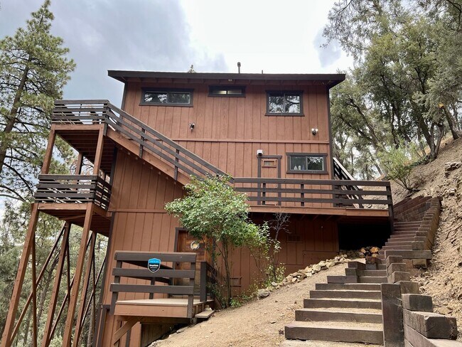 Primary Photo - Cozy 3-Bed 2-Bath Cabin-Style Home Nestled...