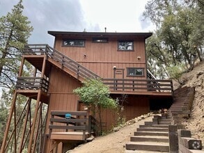 Building Photo - Cozy 3-Bed 2-Bath Cabin-Style Home Nestled...