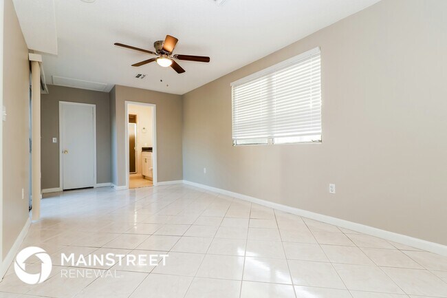 Building Photo - 5822 Elena Dr