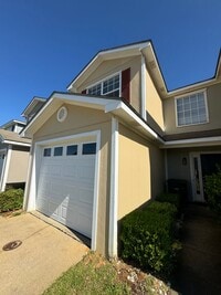 Building Photo - 119 Winthrope Ln