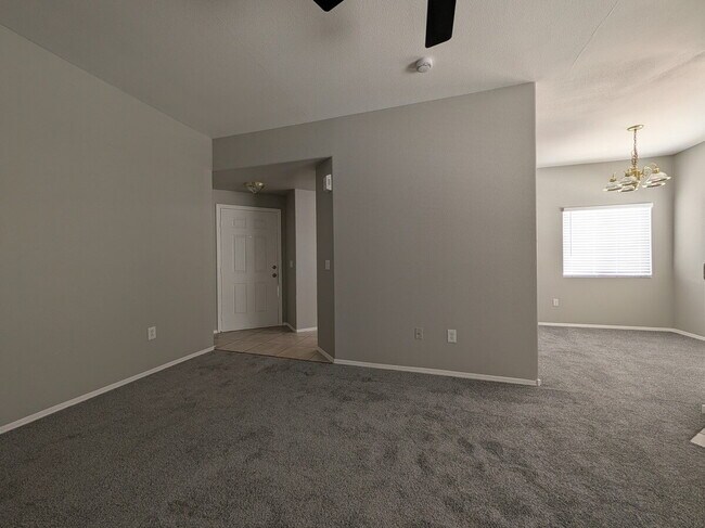Building Photo - 3-BEDROOM CONDO FOR RENT IN NW LAS VEGAS