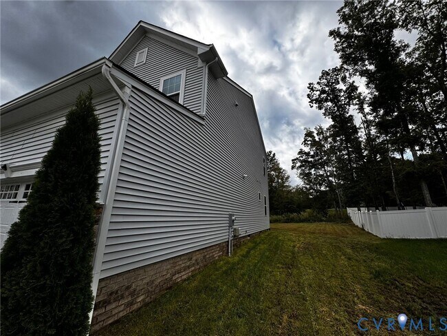 Building Photo - 16043 Cambria Cove Blvd