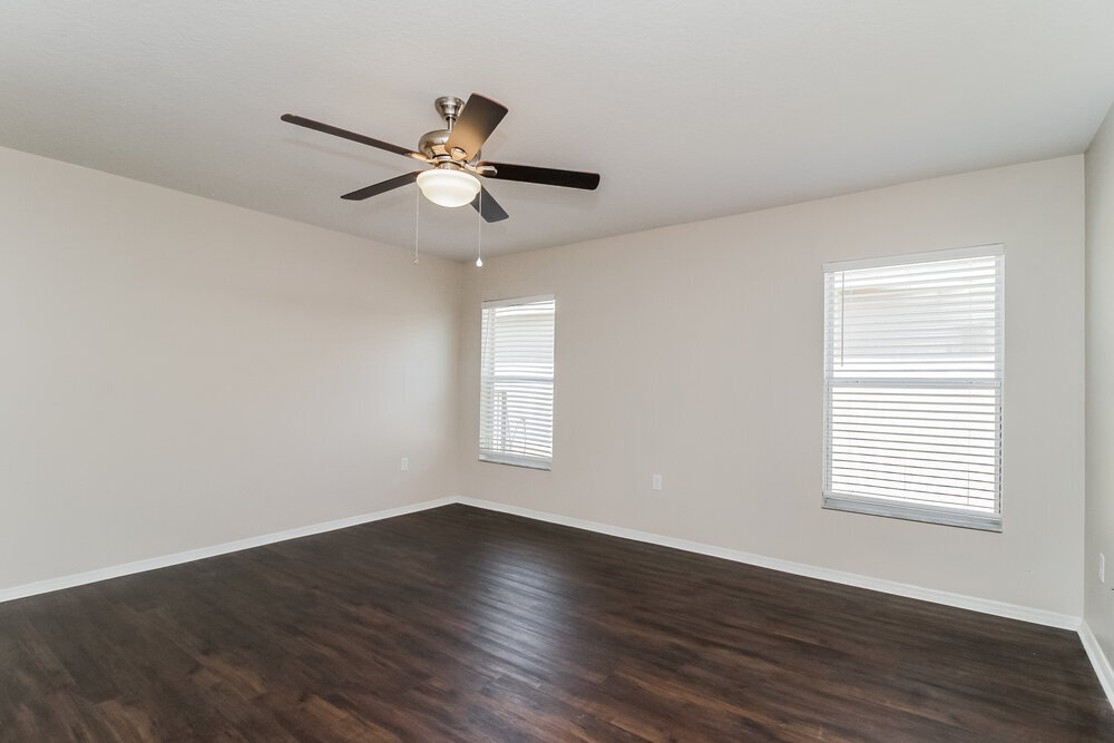 Building Photo - 1729 Strathmore Cir